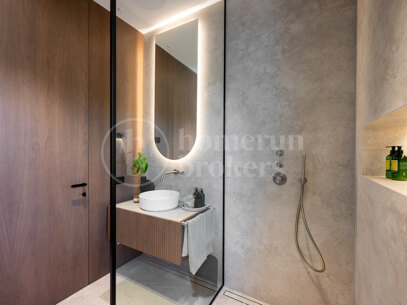 Villa Azure Oasis - Modern villa vid stranden