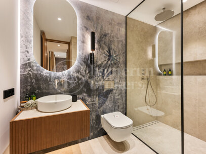 Villa Azure Oasis - Modern villa vid stranden