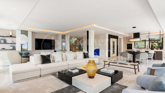 Villa Harmony - Lyxig design med privat spa och panoramautsikt över havet i Marbella Hill Club