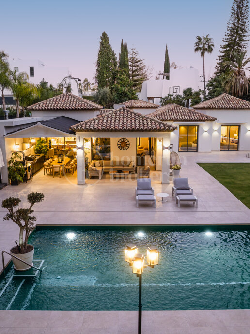 Villa Camelia - Elegant Villa i La Cerquilla, Nueva Andalusien