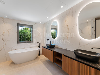 Villa Camelia – Elegant Villa in La Cerquilla, Nueva Andalucía