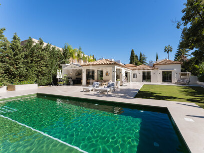 Villa Camelia – Elegant Villa in La Cerquilla, Nueva Andalucía