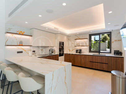 Villa Camelia – Elegant Villa in La Cerquilla, Nueva Andalucía