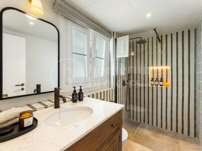 Casa Caritha - Renovated Townhouse with Sea Views for Long-Term Rent in La Heredia