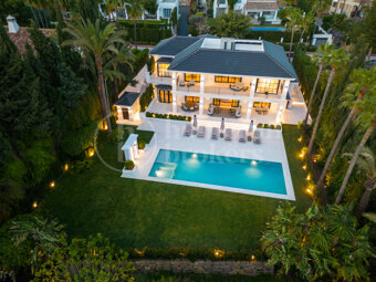 Villa Marusha - Villa med havsutsikt i Sierra Blanca Marbella