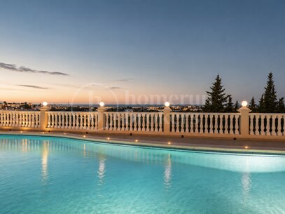 Villa El Herrojo - Lyxvilla med 6 sovrum för uthyrning och panoramautsikt över havet