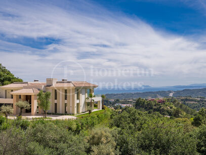 Villa Quercus - Contemporary Luxury Villa with Panoramic Sea Views