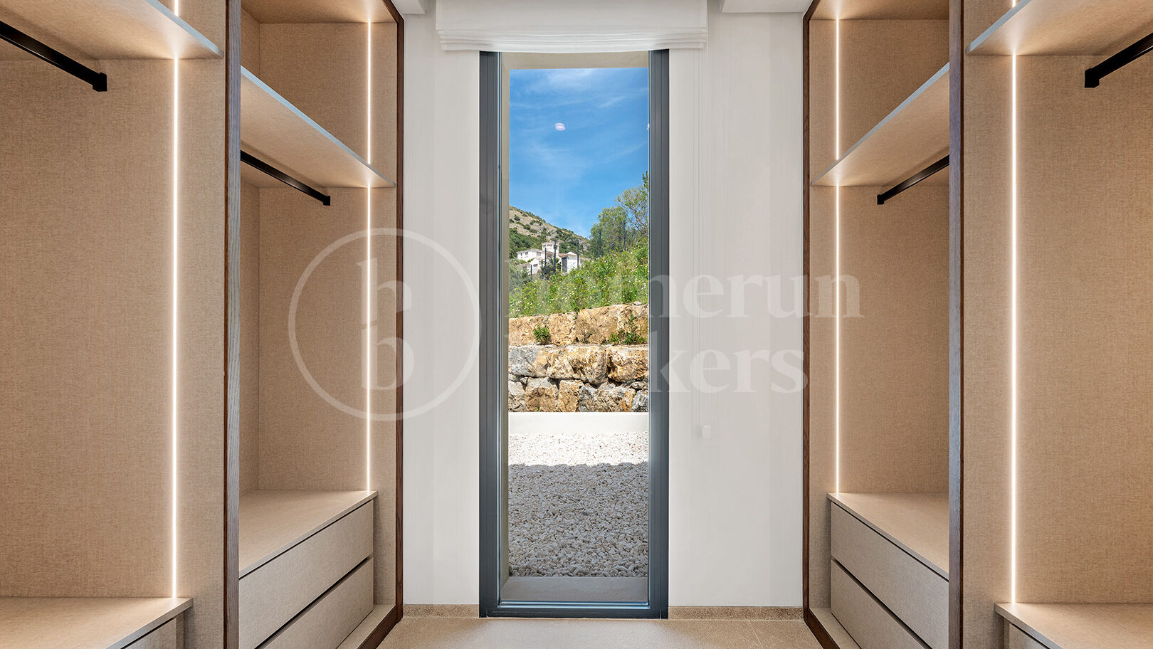 Villa Quercus - Contemporary Luxury Villa with Panoramic Sea Views