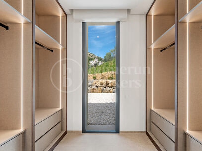 Villa Quercus - Contemporary Luxury Villa with Panoramic Sea Views
