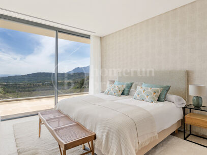Villa Quercus - Contemporary Luxury Villa with Panoramic Sea Views