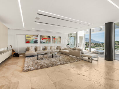 Villa Kasia – Modern villa med panoramautsikt över havet