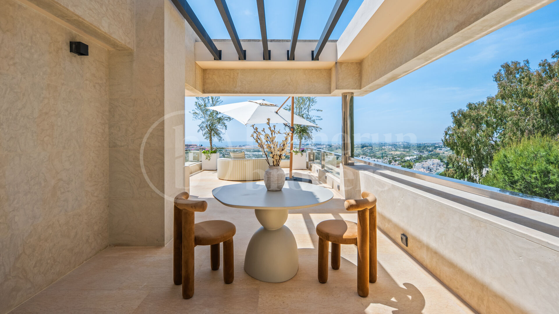 Penthouse Feroz – Lyxig duplex-penthouse med panoramautsikt över havet