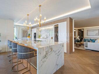 Penthouse Feroz – Lyxig duplex-penthouse med panoramautsikt över havet