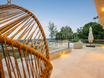 Penthouse Feroz – Lyxig duplex-penthouse med panoramautsikt över havet
