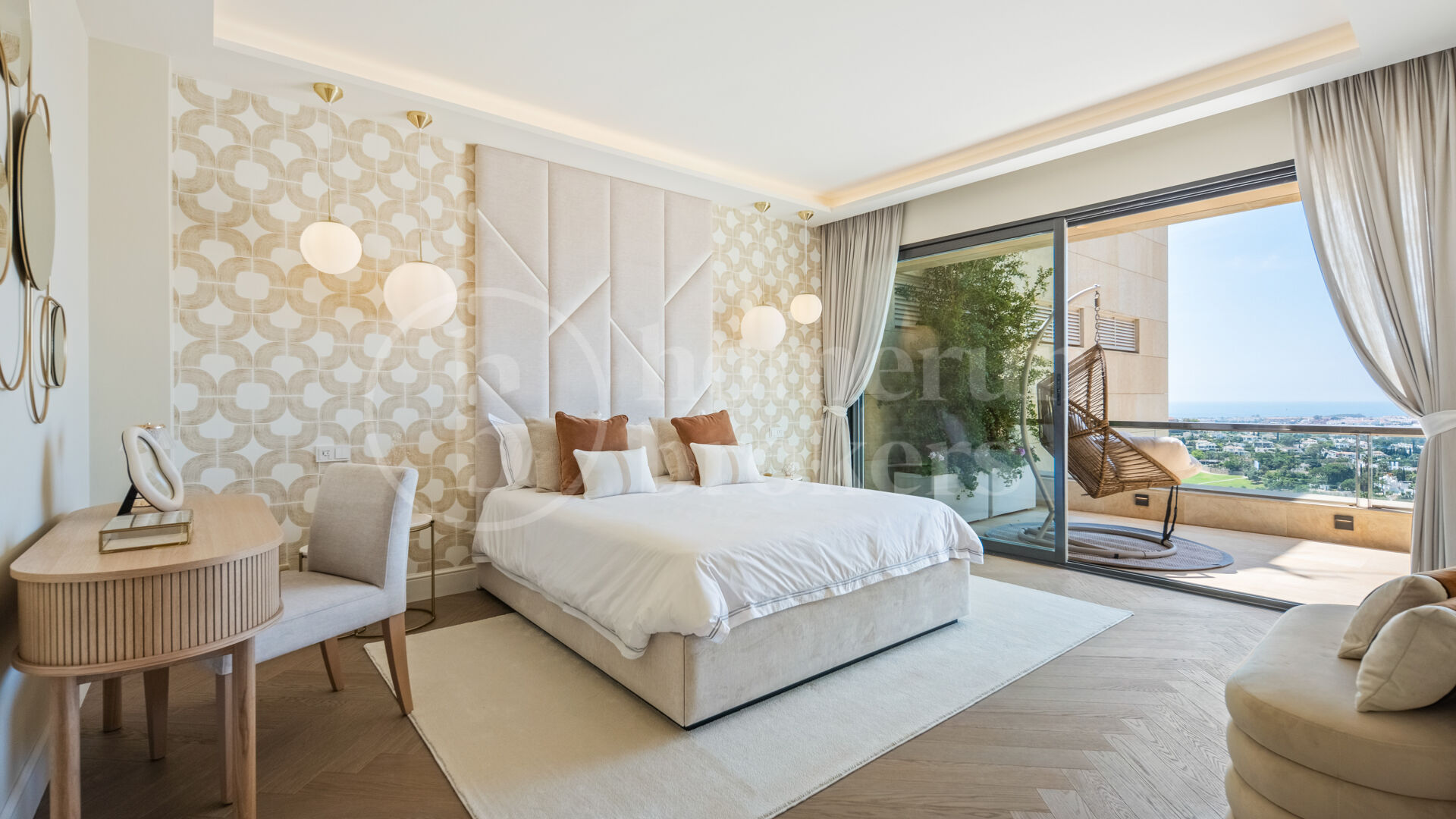 Penthouse Feroz – Lyxig duplex-penthouse med panoramautsikt över havet