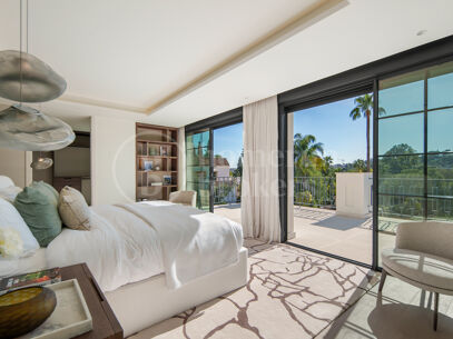 Villa Monte Blanco - Luxury Contemporary Villa in the Golf Valley
