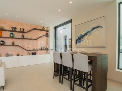 9-Bedroom Luxury Villa with Panoramic Sea Views in Estepona East
