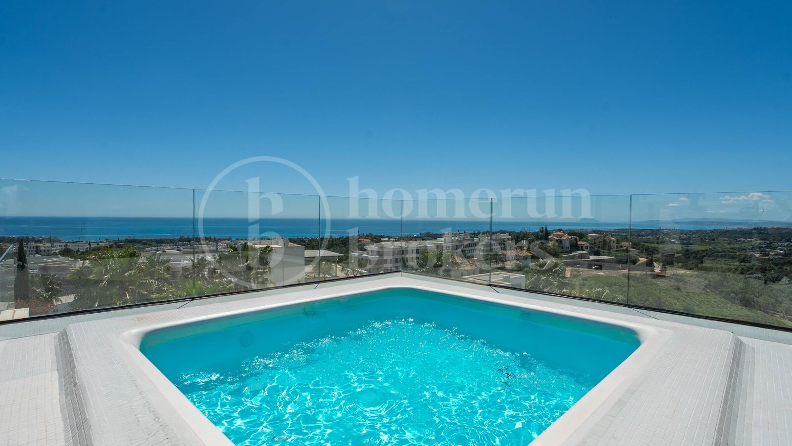 9-Bedroom Luxury Villa with Panoramic Sea Views in Estepona East