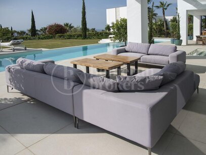 9-Bedroom Luxury Villa with Panoramic Sea Views in Estepona East