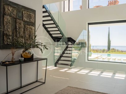 9-Bedroom Luxury Villa with Panoramic Sea Views in Estepona East