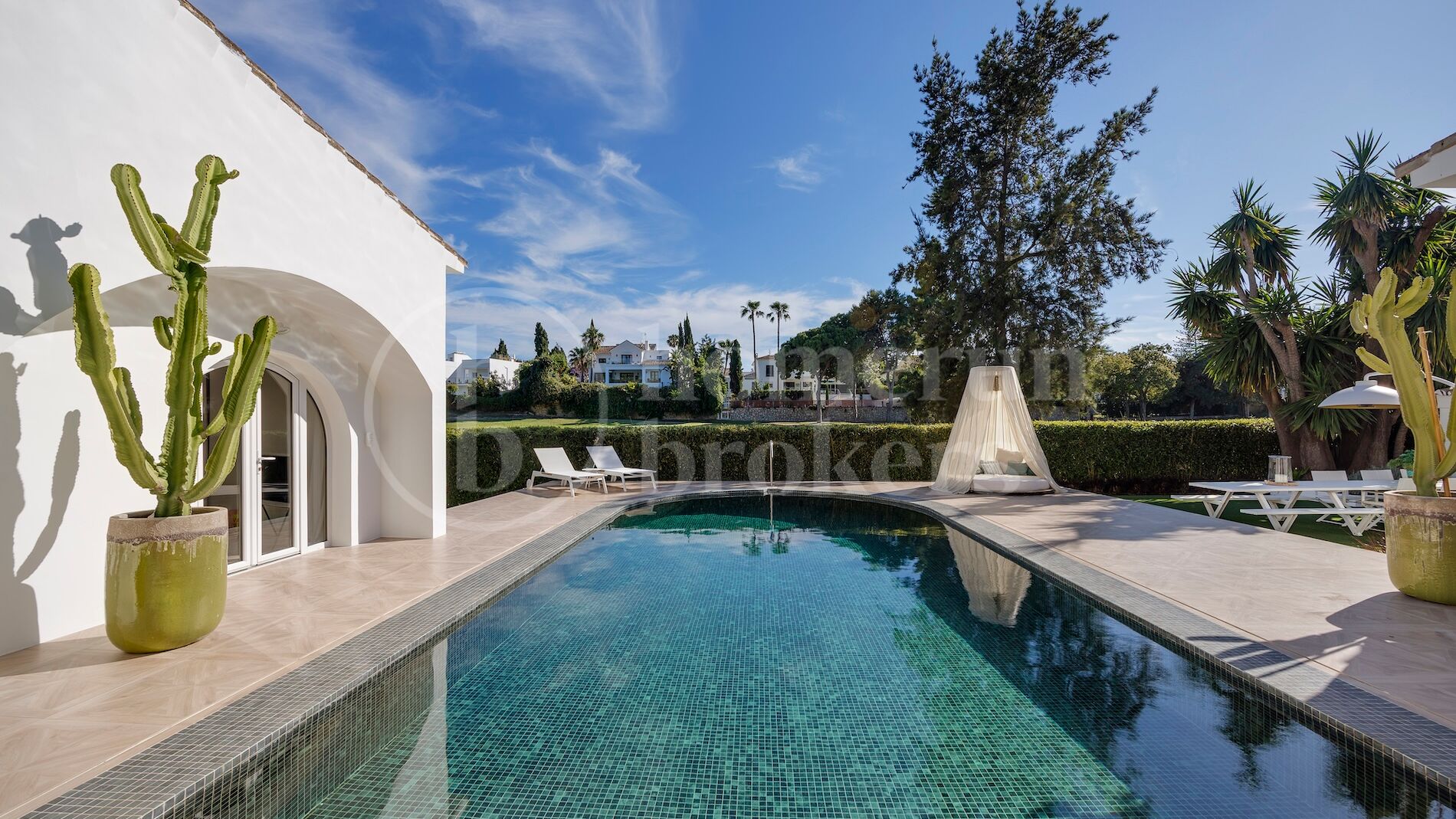 Villa Melrose – One Level Frontline Golf Villa