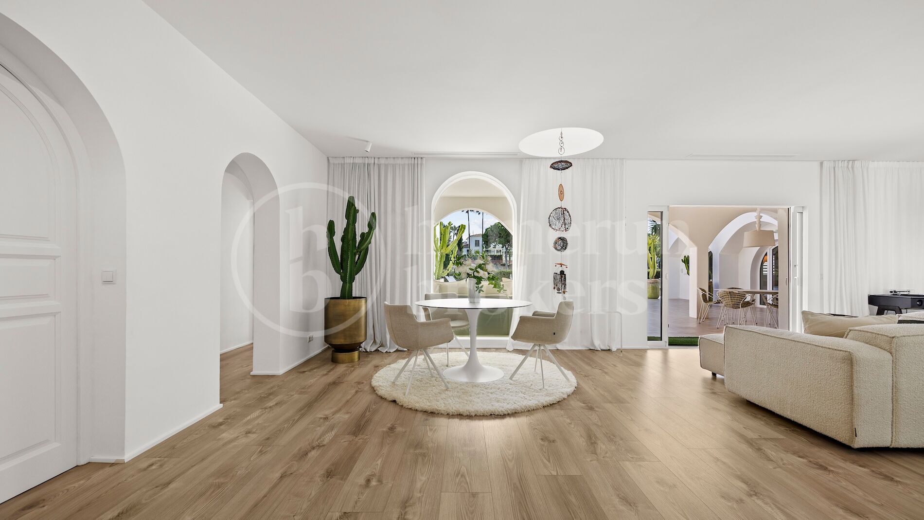 Villa Melrose – One Level Frontline Golf Villa