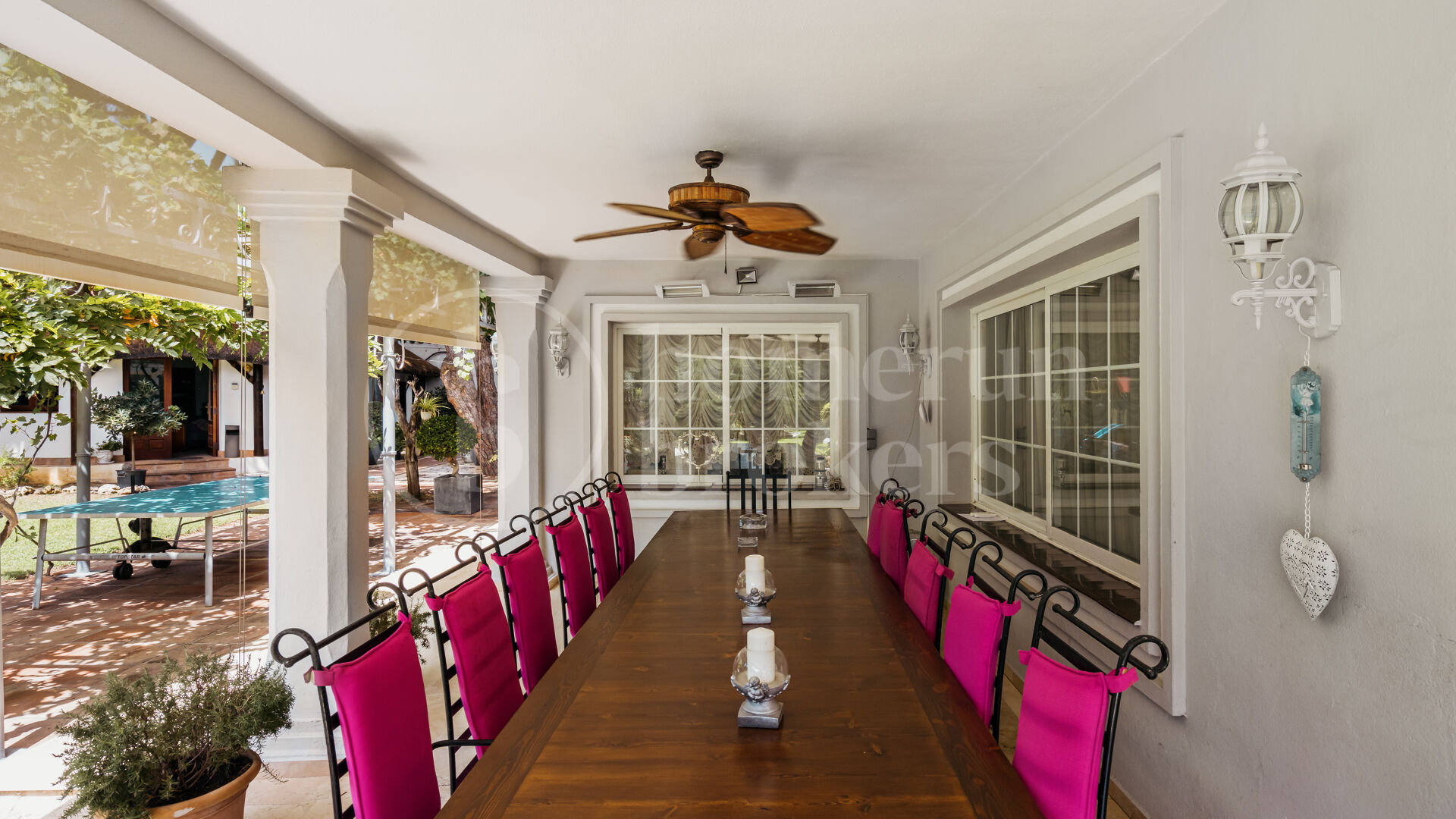 Casa Flora - Mediterranean Villa on a Large Private Plot on the Golden Mile