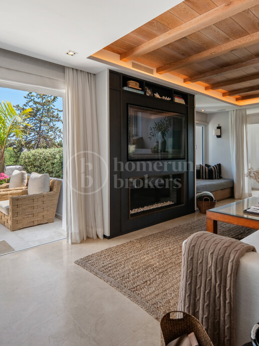 Apartment Acacia - Luxury apartment for sale in Puente Romano
