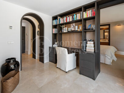 Apartment Acacia - Luxury apartment for sale in Puente Romano
