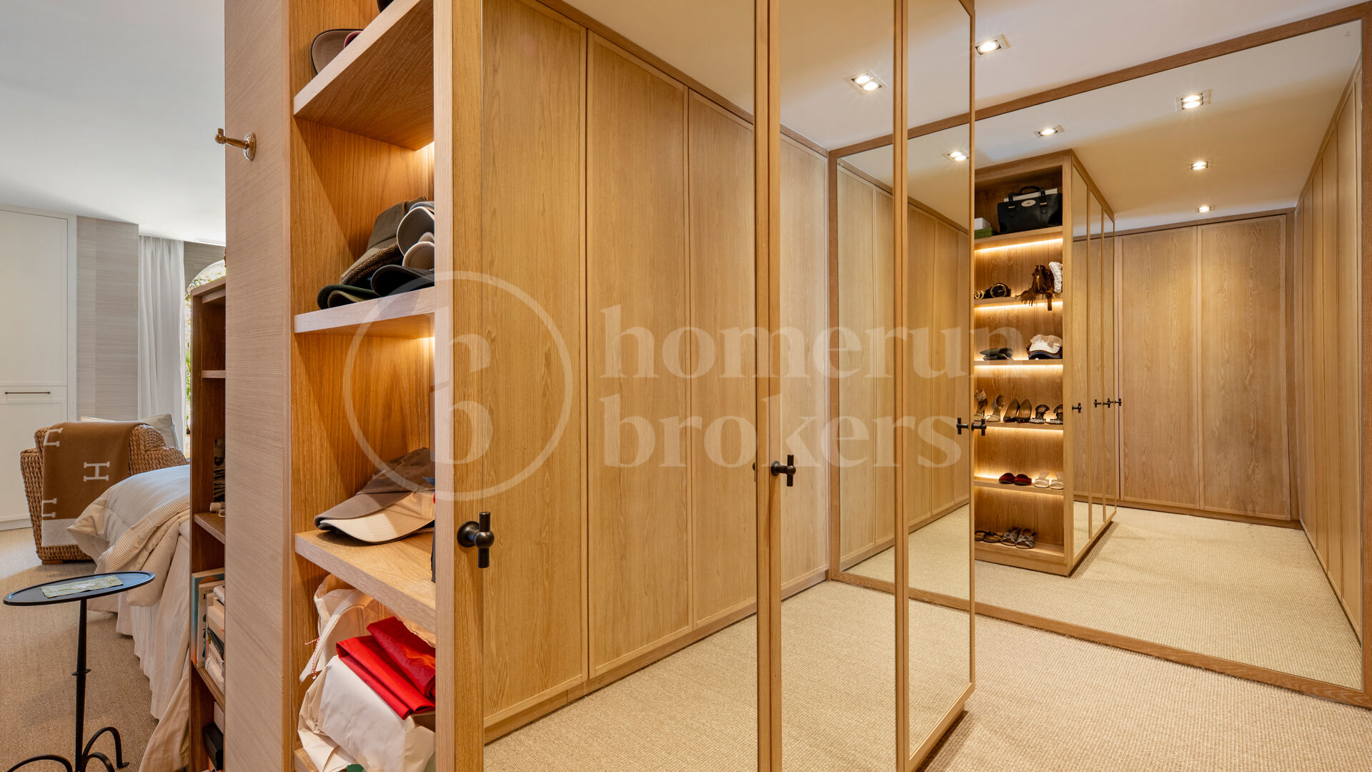 Apartment Acacia - Luxury apartment for sale in Puente Romano