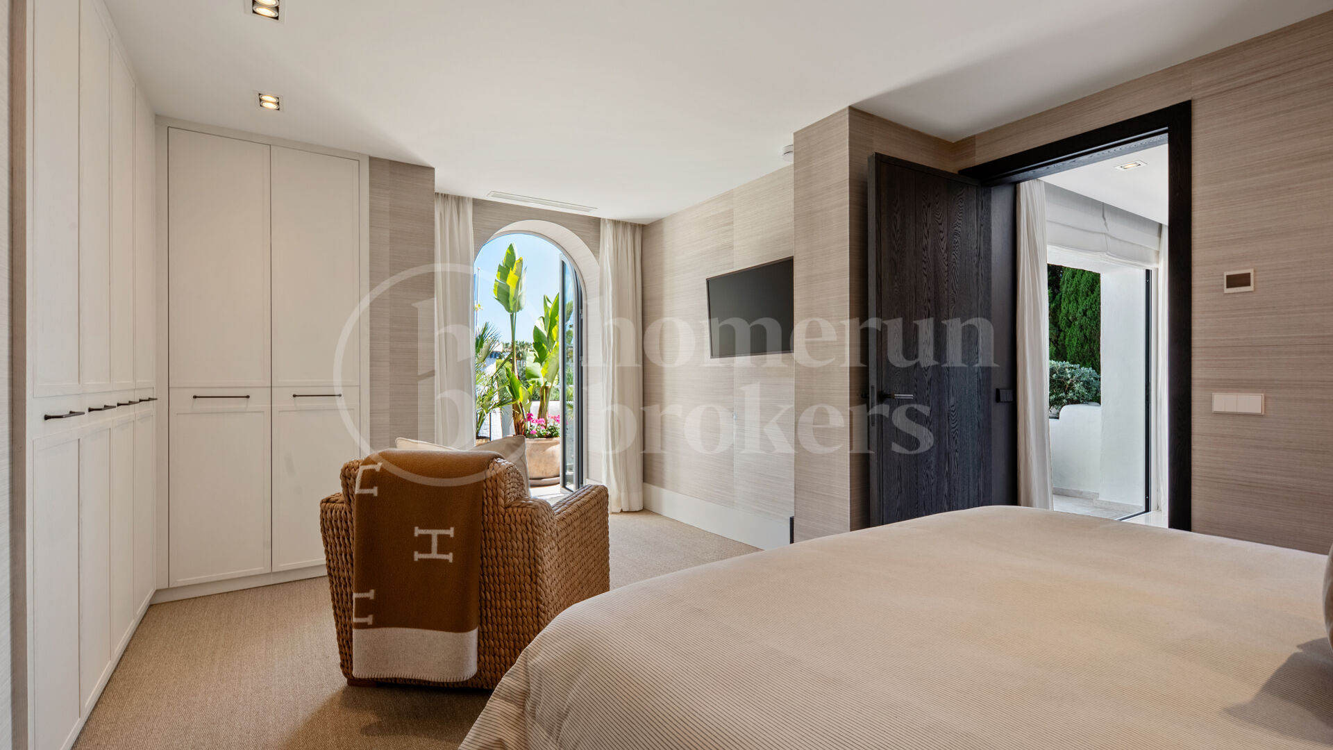 Apartment Acacia - Luxury apartment for sale in Puente Romano