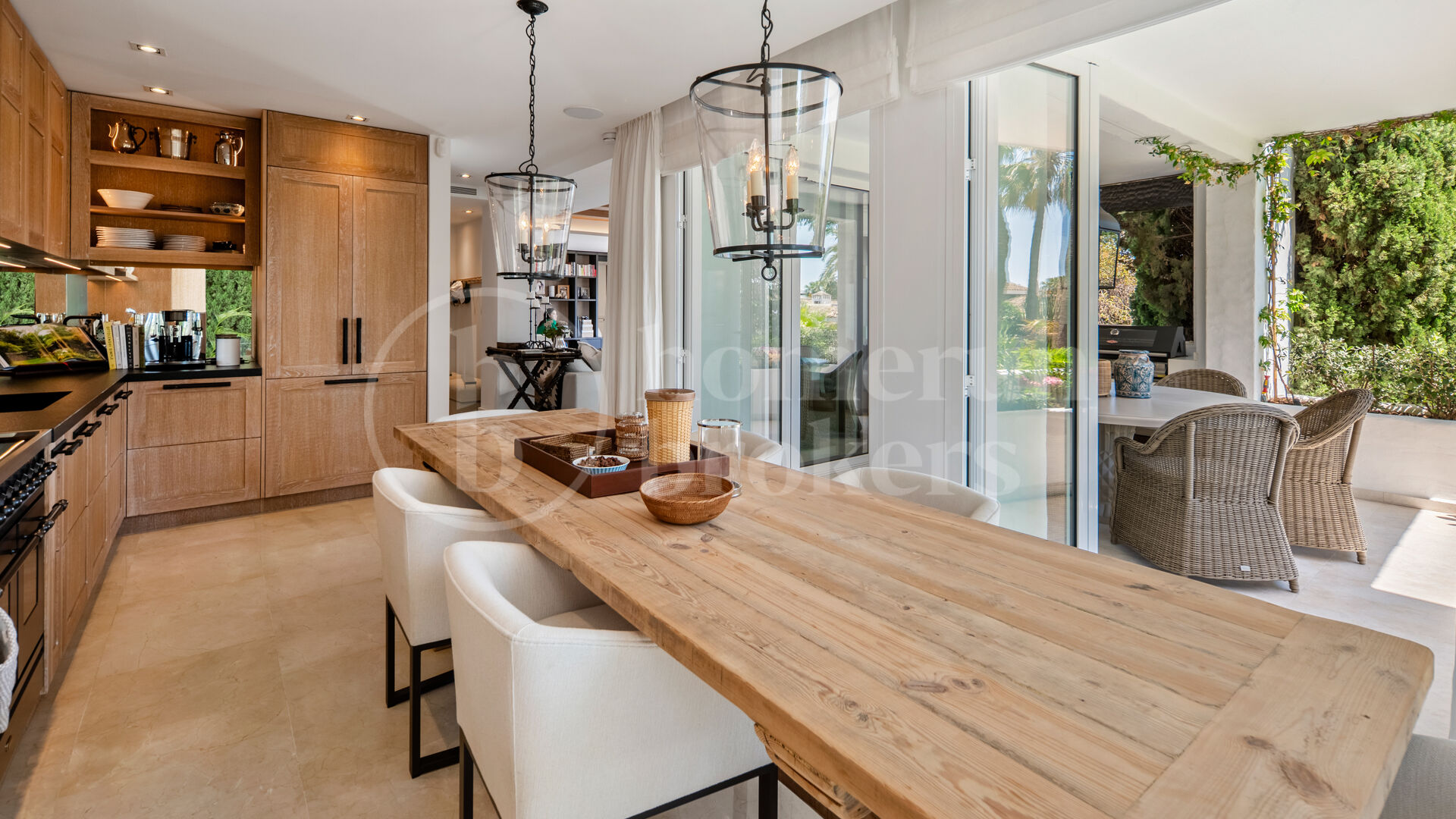 Apartment Acacia - Luxury apartment for sale in Puente Romano