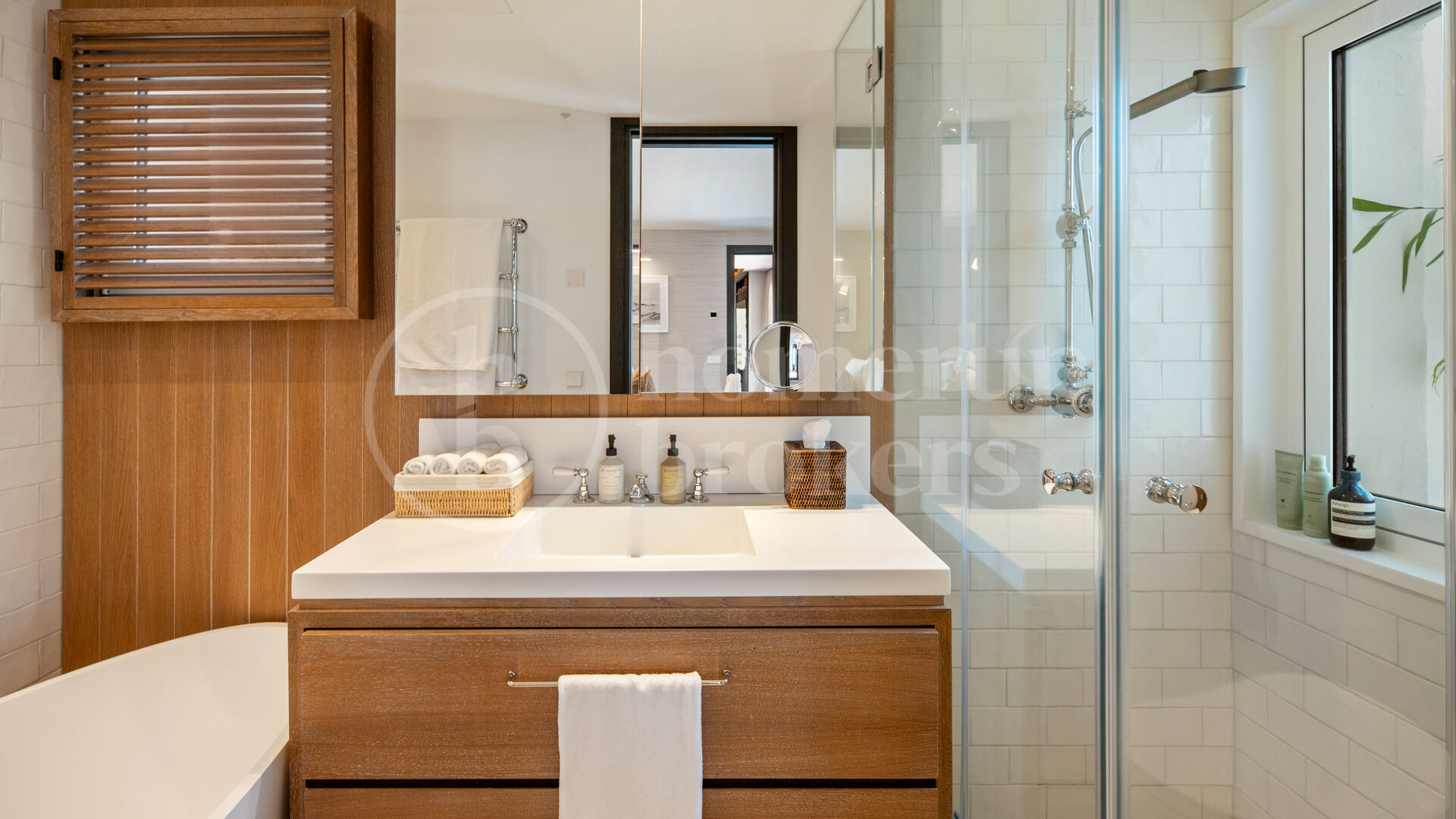Apartment Acacia - Luxury apartment for sale in Puente Romano