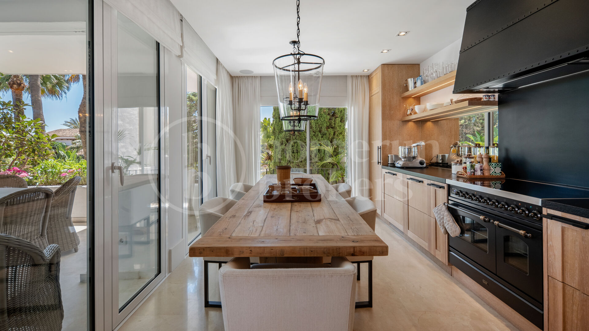 Apartment Acacia - Luxury apartment for sale in Puente Romano