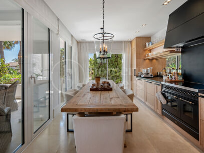 Apartment Acacia - Luxury apartment for sale in Puente Romano