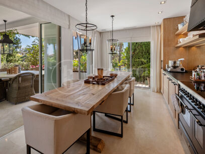 Apartment Acacia - Luxury apartment for sale in Puente Romano