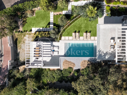 Villa Alma de Elviria - Contemporary Villa Walking Distance to the Beach
