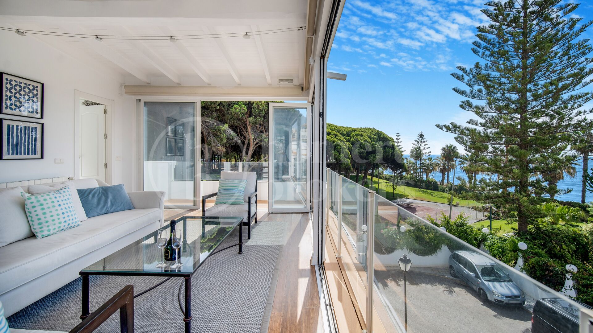 Casa Marbellamar - Frontline Beach and Tourist Licence