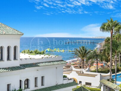Radhus till försäljning i Marbellamar, Marbella Golden Mile