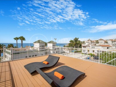 Radhus till försäljning i Marbellamar, Marbella Golden Mile