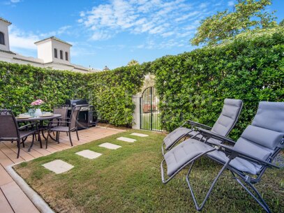 Radhus till försäljning i Marbellamar, Marbella Golden Mile