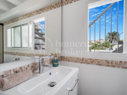 Casa Marbellamar - Frontline Beach and Tourist Licence