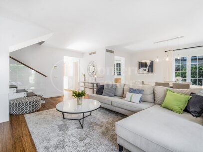 Radhus till försäljning i Marbellamar, Marbella Golden Mile