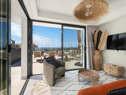 Luxury Duplex Penthouse with Private Rooftop Pool & Sea Views