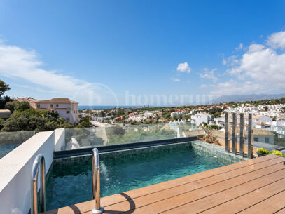 Luxury Duplex Penthouse with Private Rooftop Pool & Sea Views