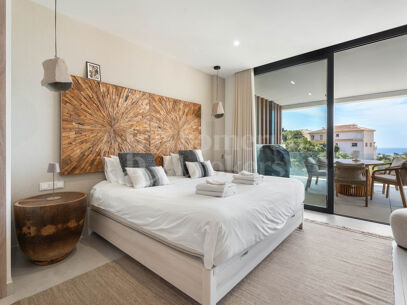Luxury Duplex Penthouse with Private Rooftop Pool & Sea Views