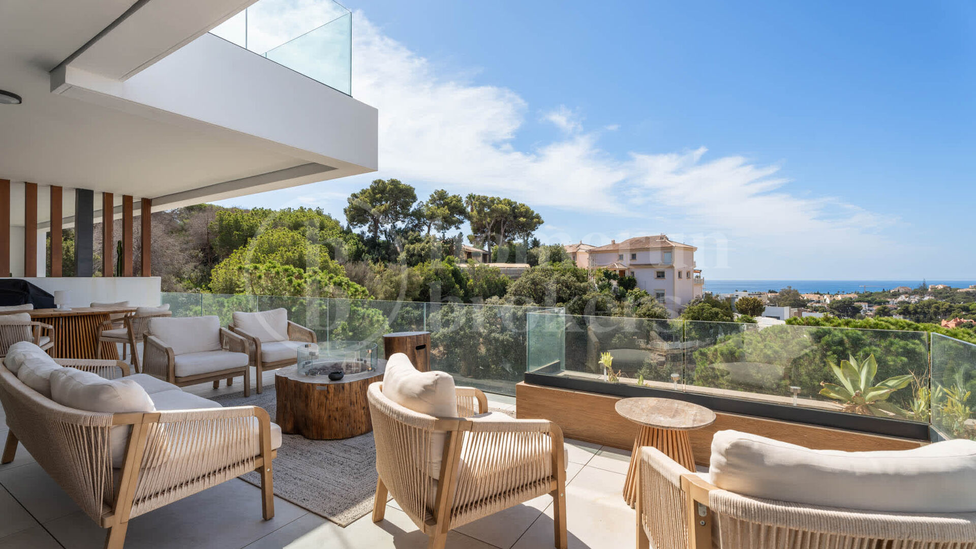 Luxury Duplex Penthouse with Private Rooftop Pool & Sea Views