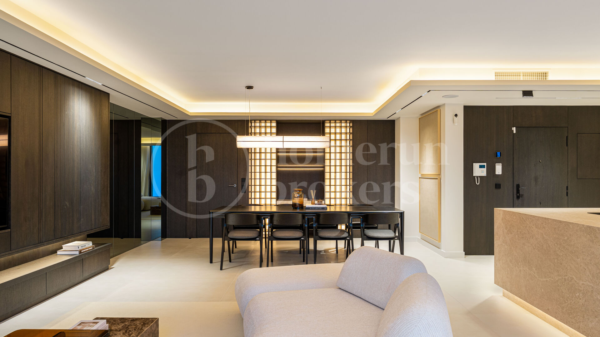 Alba Residence - Renovated Penthouse with Panoramic Sea Views