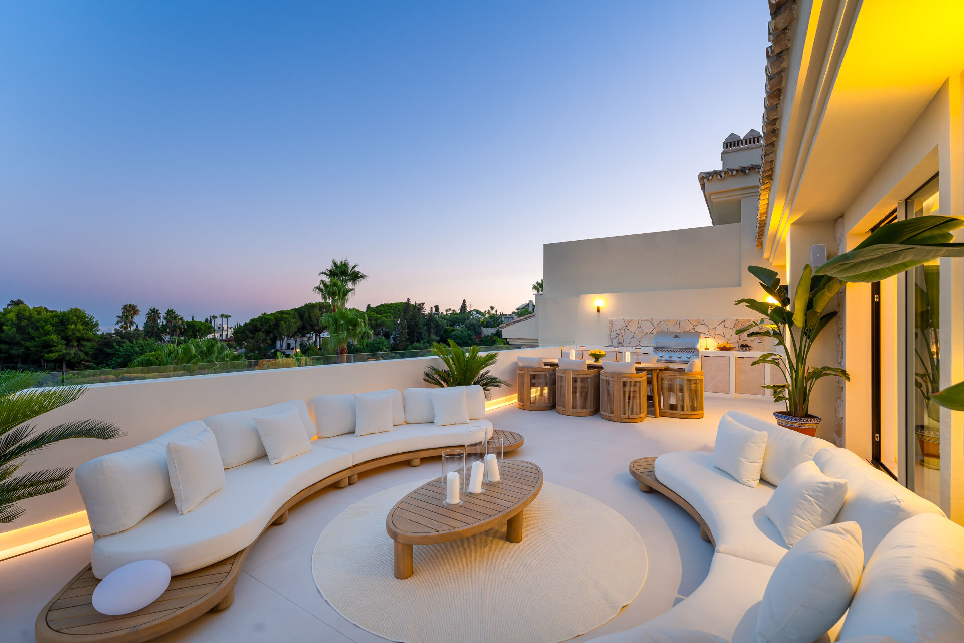 Alba Residence