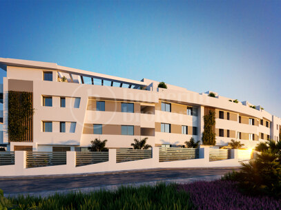 Penthouse Breeze - Contemporary 3-Bedroom Penthouse